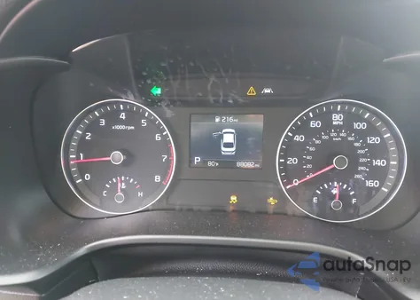 2021 Kia Forte Lxs z USA, uszkodzony, nr VIN 3KPF24AD4ME326166